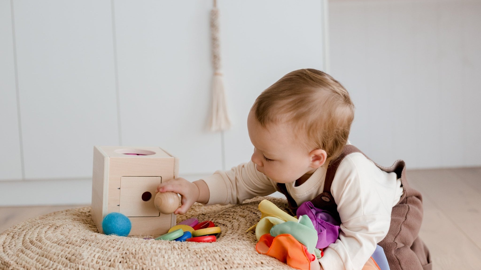 Encouraging Independent Play at Home - Totli