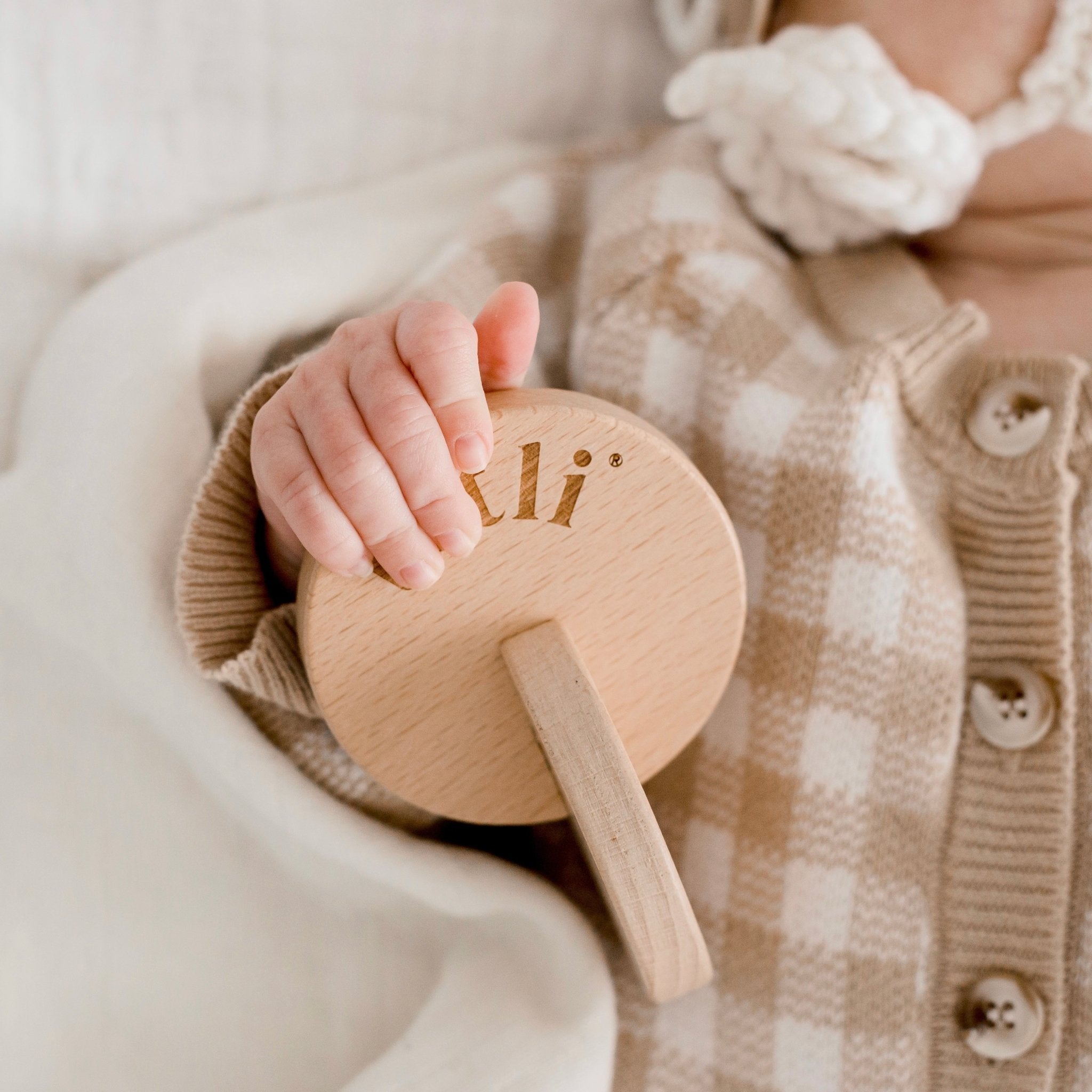Hand to Hand Disks - Totli