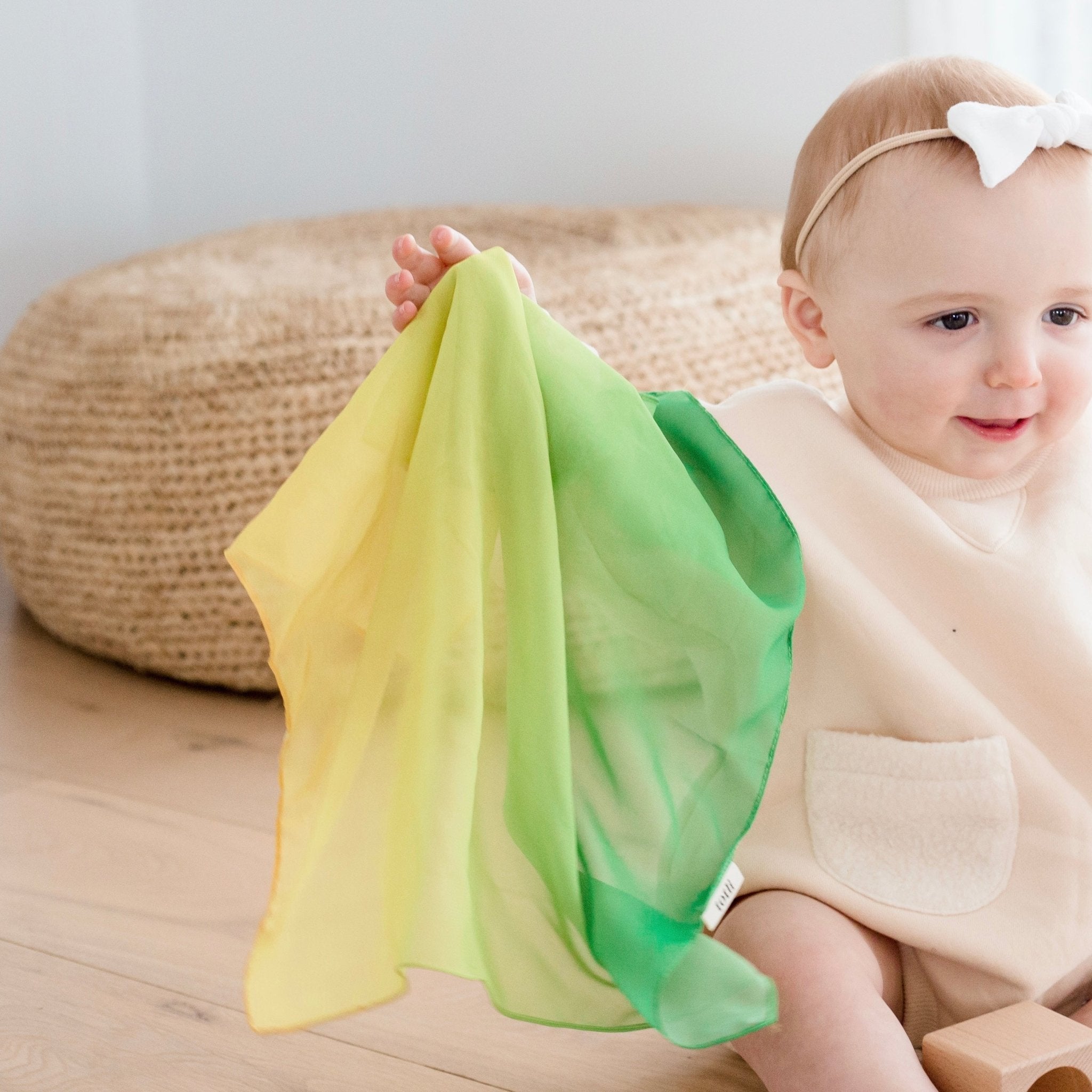 The Play Silks - Totli